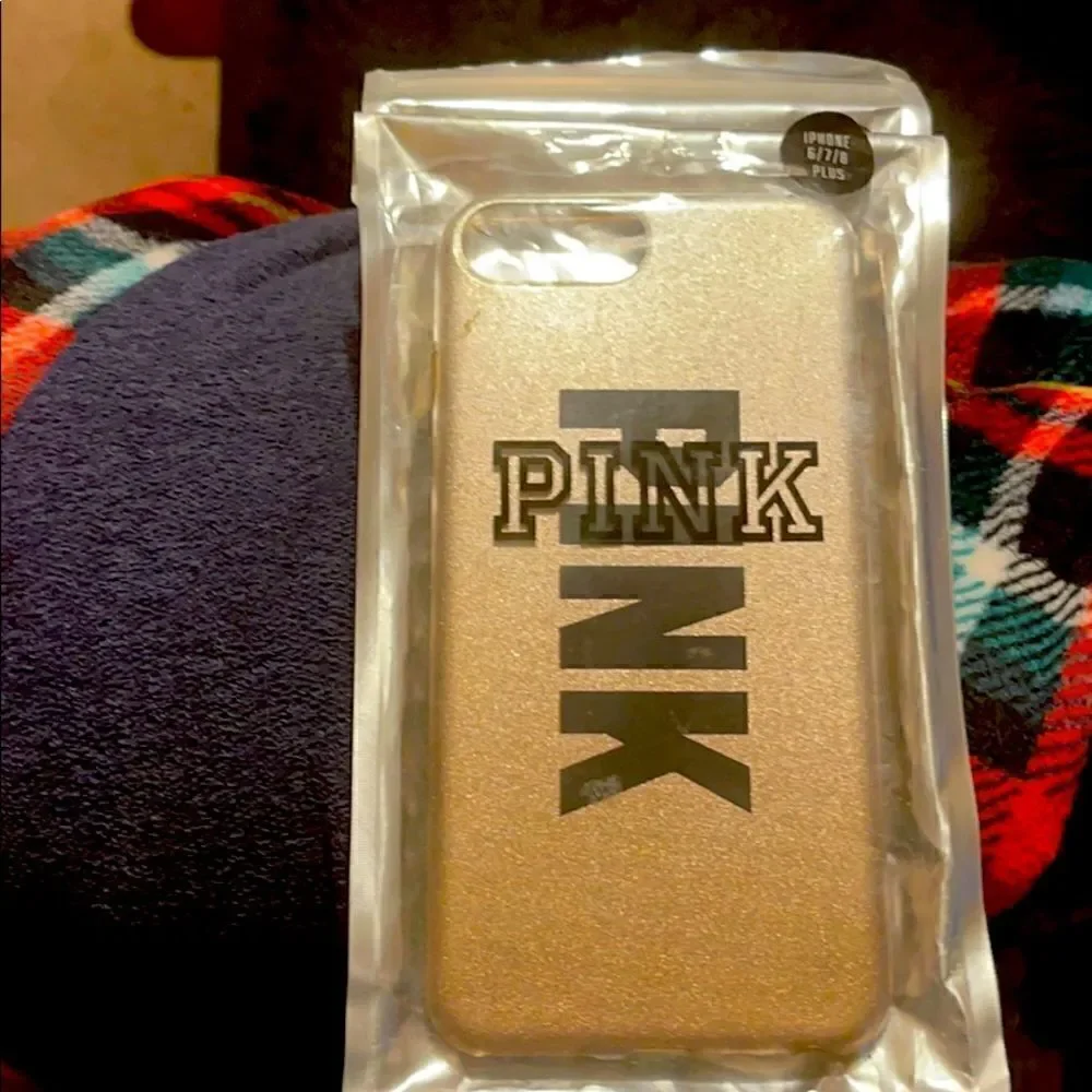 Gold glitter/bling vs pink iPhone 8+ phone case